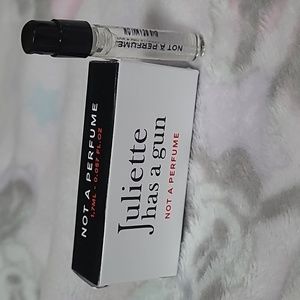 Juliette has a gun not a perfume